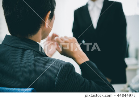 在工作​​場所性騷擾 商務 商務人士 44844975