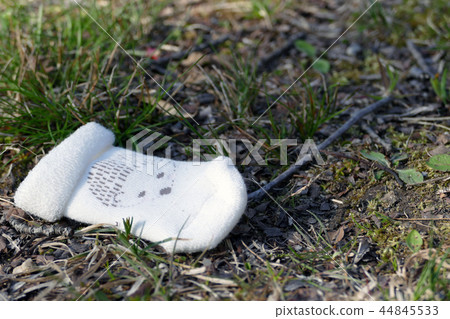 丟失的嬰兒襪子 丟失的嬰兒襪子 44845533