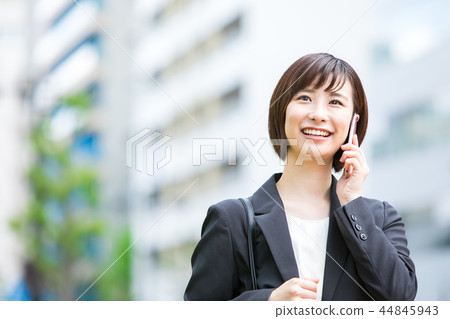 辦公區女人OL西裝打電話的西裝 44845943