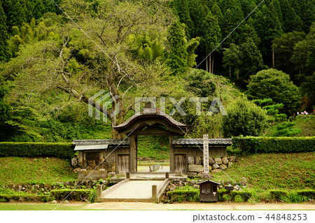 Ruined Valley Asakura Ruins Karamon Ruined Valley Asakura Ruins Karamon 44848253