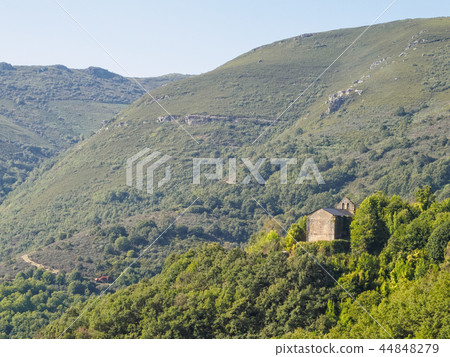 Little church on the hillside - Villar de Corrales Little church on the hillside - Villar de Corrales 44848279