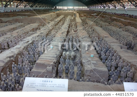 army, large group of objects, horde 44851570