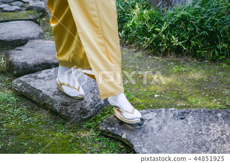 Kimono women 44851925