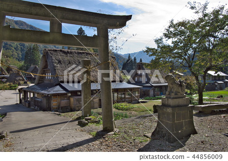 Nanto City, Toyama Prefecture: Aikura Gassho Zukuri Village / Landlord Shrine Nanto City, Toyama Prefecture: Aikura Gassho Zukuri Village / Landlord Shrine 44856009