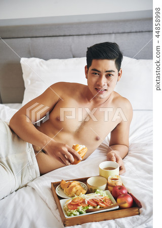 Breakfast in bed Breakfast in bed 44858998