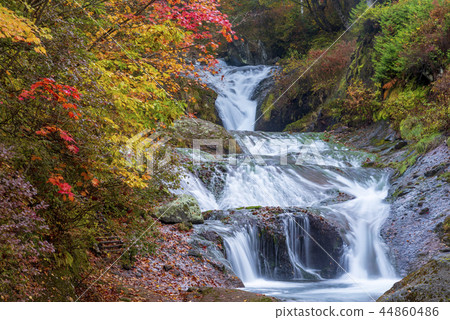 Nagano Prefecture Oshidori Hidden Waterfall Nagano Prefecture Oshidori Hidden Waterfall 44860486