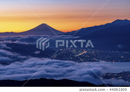 Nagano Prefecture Takaboc mountain dawn landscape 44861809