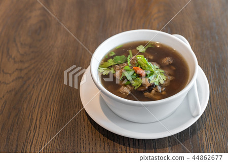 Bak kut teh 44862677