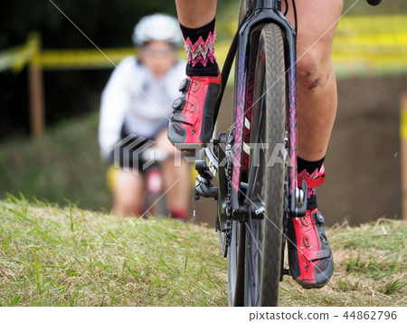 Cycling (Cyclo Cross) Race Cyclist Off Road Dirt Rough Terrain Cycling 44862796