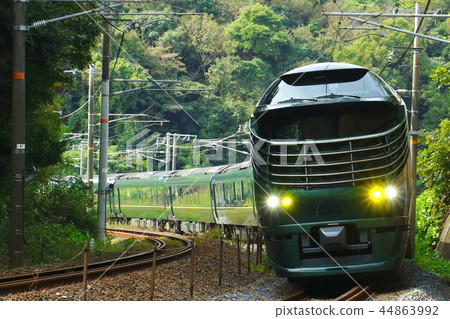 Twilight Express Folding Screen Aiming at Osaka 44863992