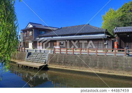 Townscape of Sahara under fine weather 44867459