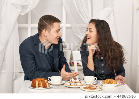 romantic couple portrait, love concept romantic couple portrait, love concept 44868510