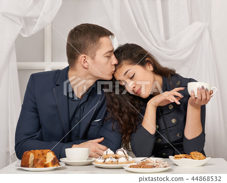 romantic couple portrait, love concept romantic couple portrait, love concept 44868532
