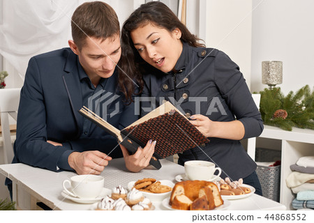 romantic couple portrait, love concept romantic couple portrait, love concept 44868552