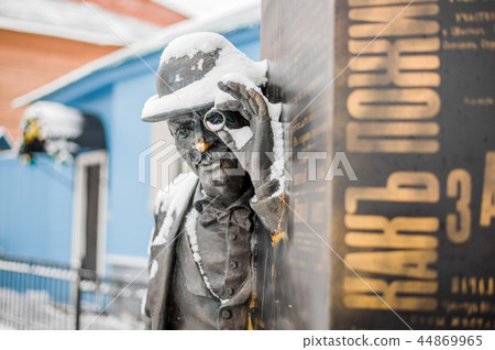 Parrt of sculpture group fileur and Mischief Parrt of sculpture group fileur and Mischief 44869965