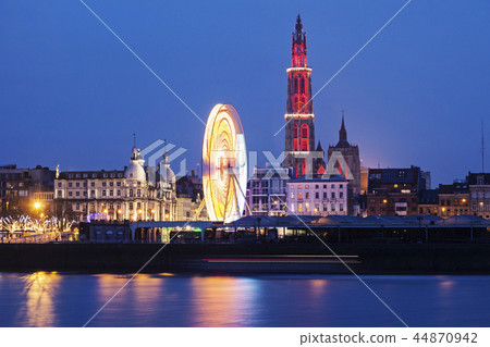 Panorama of Antwerp across Scheldt River 44870942