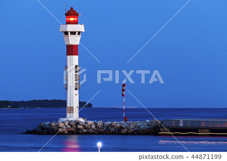 Lighthouses in Cannes 44871199