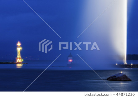 Geneva Lighthouse at night 44871230