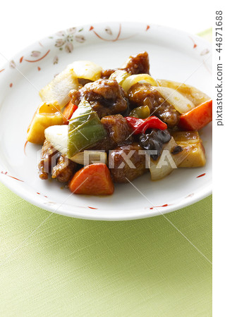 Sweet and sour pork 8 44871688