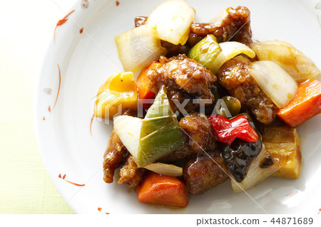 Sweet and sour pork 9 44871689