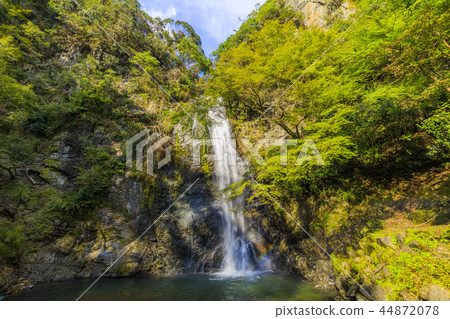 Waterfall landscape Minoh 44872078