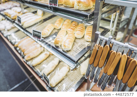 Freshly baked bread Freshly baked bread 44872577