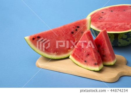 Delicious summer fruits object photo, tomato, oriental melon and watermelon 116 44874234