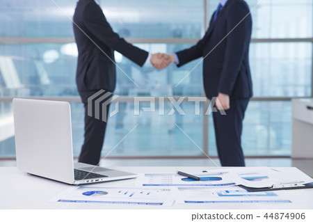Hands of business people concept photo, Pictures of business people hands in office 079 Hands of business people concept photo, Pictures of business people hands in office 079 44874906