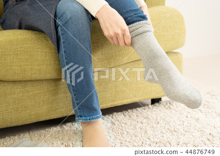 Woman wearing thick socks 44876749