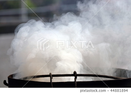 火焰煙霧灰燼 44881894