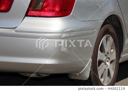 車禍傷口凹痕 44882119