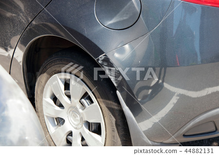 車禍傷口凹痕 車禍傷口凹痕 44882131
