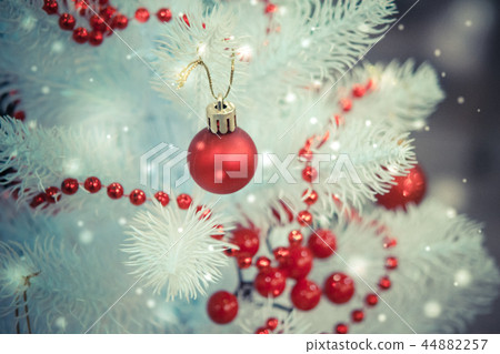Christmas tree toys decorations and snow-covered Christmas tree Christmas tree toys decorations and snow-covered Christmas tree 44882257