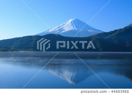 Invert Fuji Kawaguchiko Invert Fuji Kawaguchiko 44883988