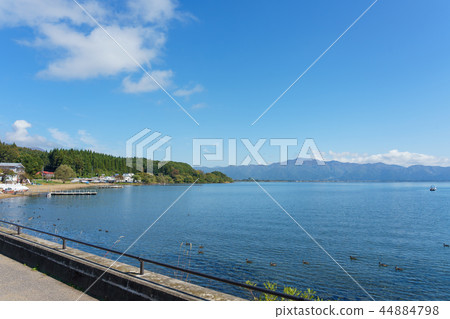 Lake Inawashiro Lake Inawashiro 44884798