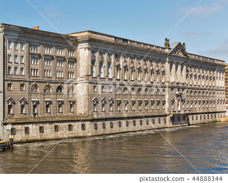 Spree river and New Stables in Berlin, Germany. 44888344