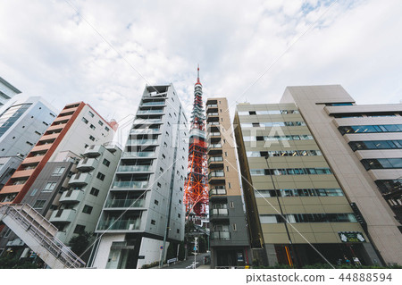 From the gap between buildings 44888594