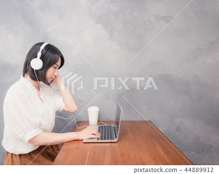 girl, females, female 44889912