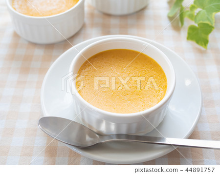 pumpkin pudding 44891757