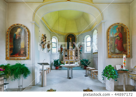 Insie of Church 44897172