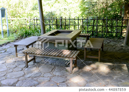BBQ table BBQ table 44897859