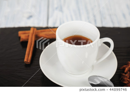 hot coffe on black slate square stone hot coffe on black slate square stone 44899746