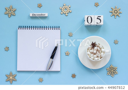 December 5 cup cocoa marshmallow empty notepad 44907812