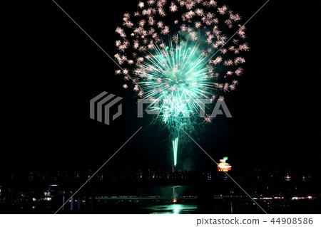 煙花爆竹2018年 44908586