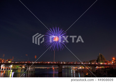 煙花爆竹2018年 44908609