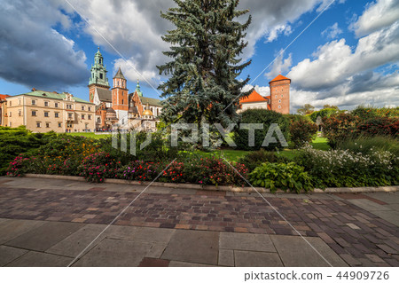 Wawel Cathedral and Gardens in Krakow 44909726