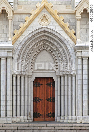 Notre Dame Nice 44920946