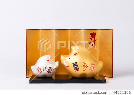 An ornament of the zodiac An ornament of the zodiac 44921396