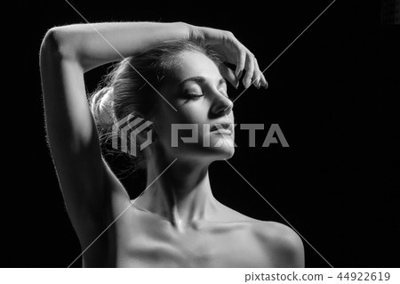 beautiful sensual young woman with bare shoulders 44922619