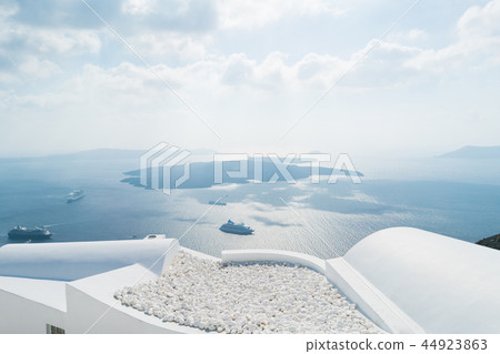 view of the island volcano Nea Kameni from the village of Imerovigli 44923863